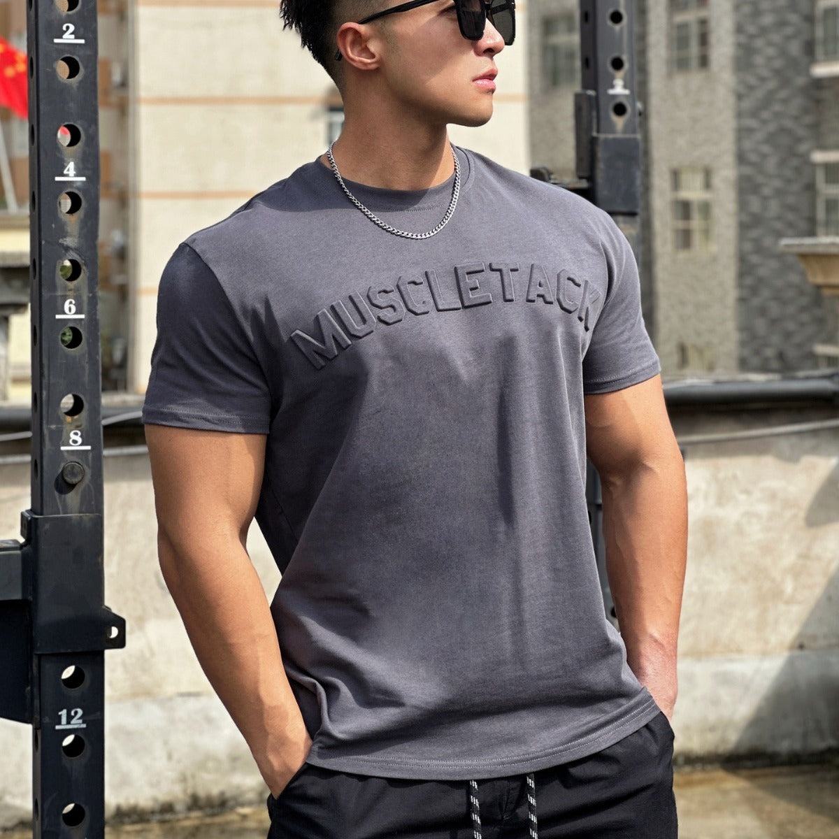 Men’s Loose-Fit Cotton Workout T-Shirt – Short Sleeve Activewear