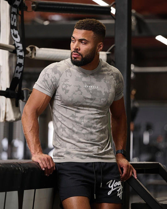 Men’s Camouflage Workout T-Shirt – Athletic Fit Sportswear